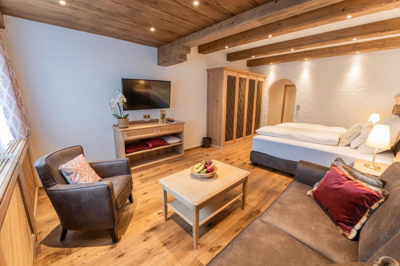 Hotel Ulli Zuers Bagian luar foto
