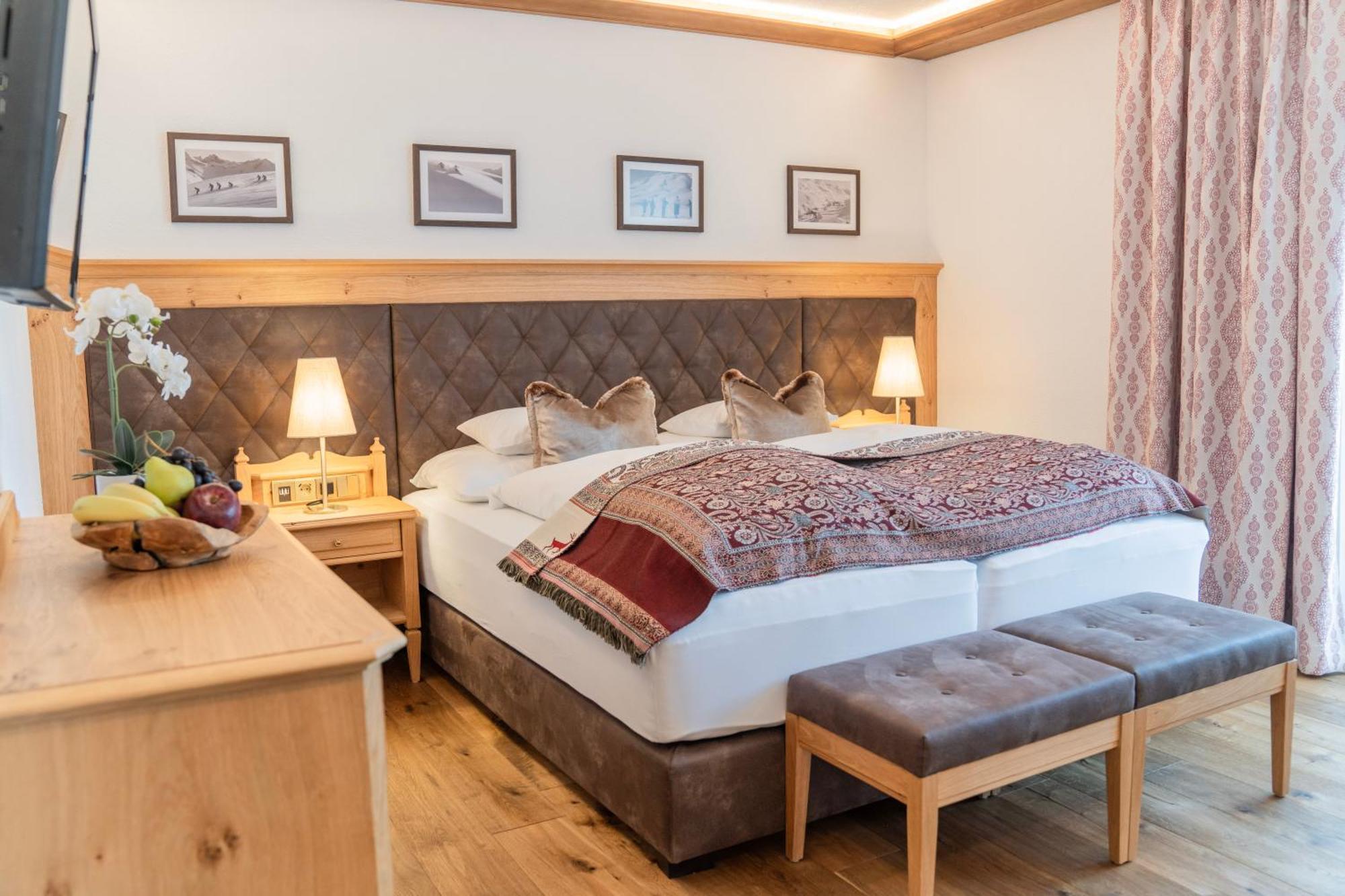 Hotel Ulli Zuers Bagian luar foto
