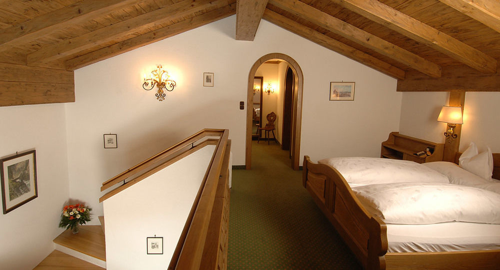 Hotel Ulli Zuers Bagian luar foto